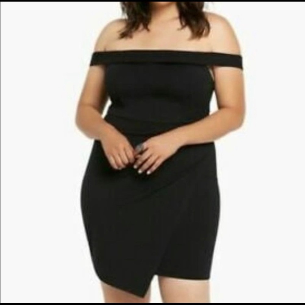 Torrid Bodycon Dress Off the shoulder